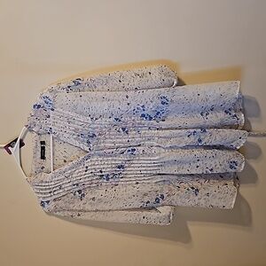 Apt. 9 White shear floral button down top.  In EUC